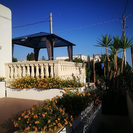 Hotel Villa Giovanna Torre Suda Exterior photo